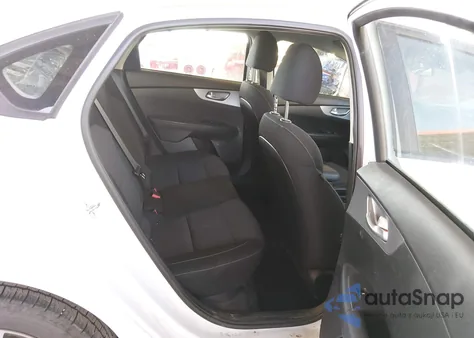 2022 Kia Forte Lxs из США, поврежденный, VIN 3KPF24AD1NE482019